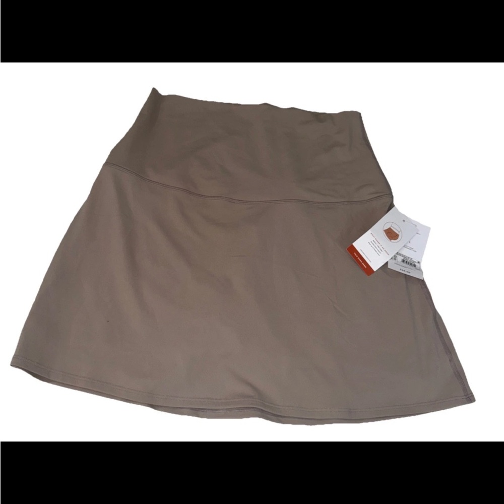 Isabel By Ingrid + Isabel Women’s Maternity Active Skort Taupe Size Large - Picture 2 of 5
